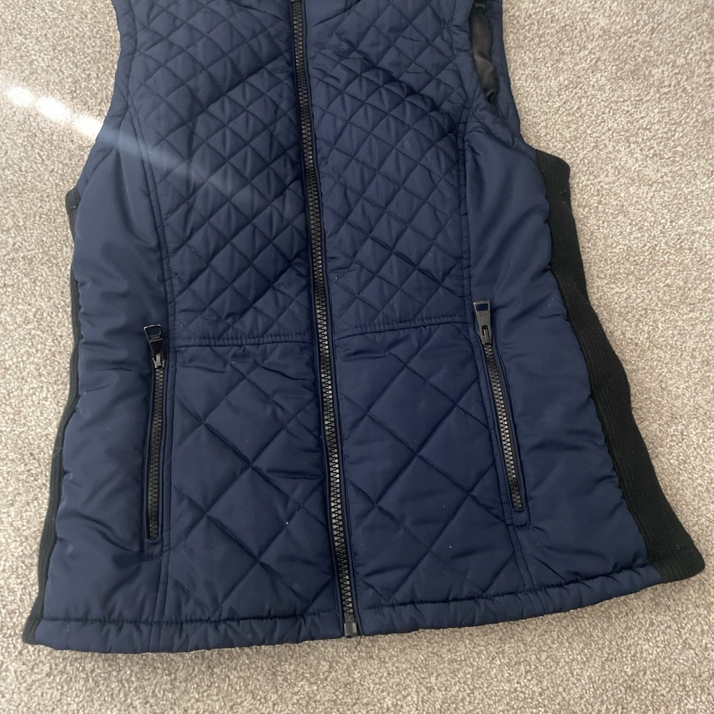 Quilted Navy Vest with Zipper Pockets
